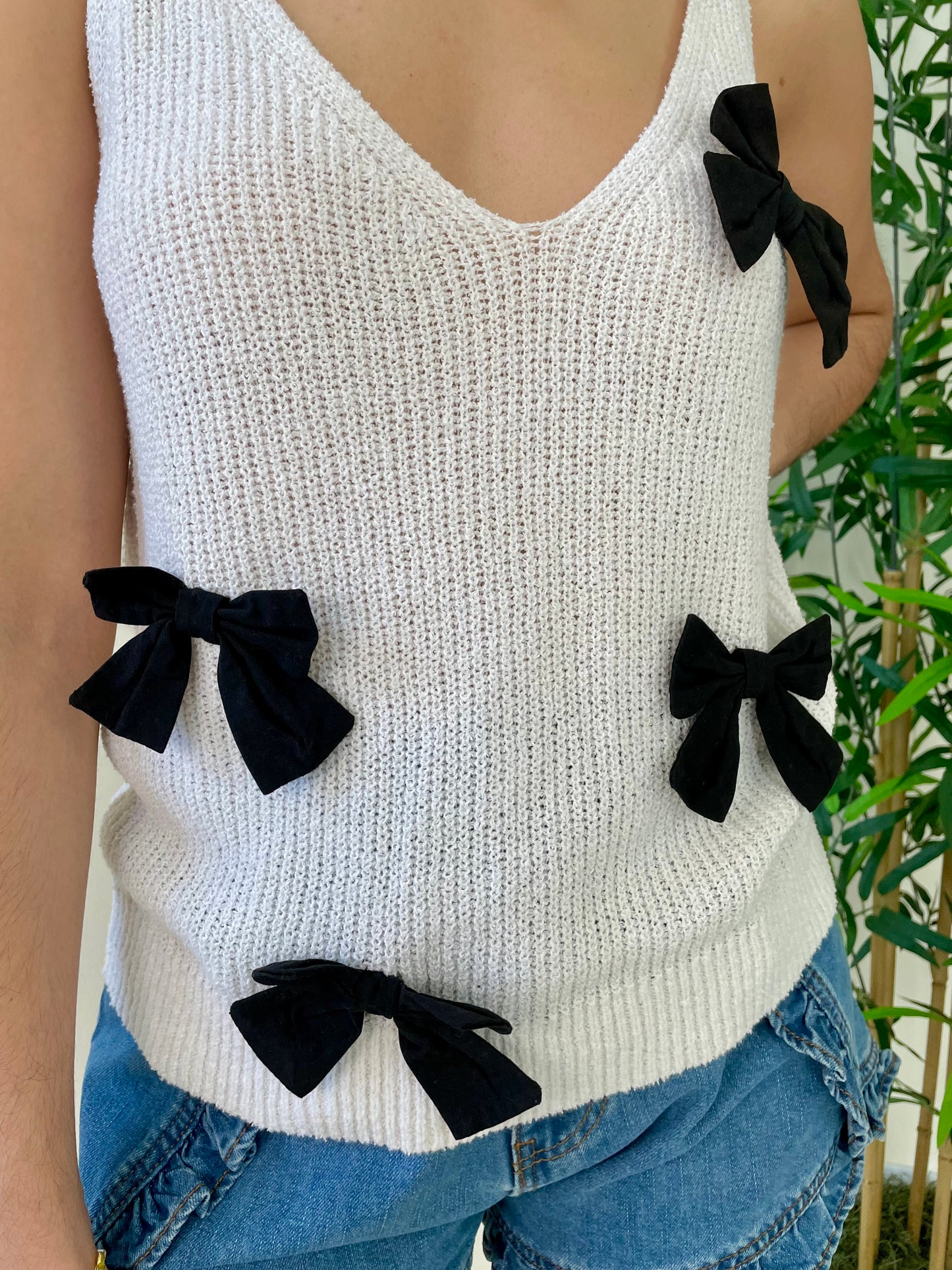 BOW KNIT TOP