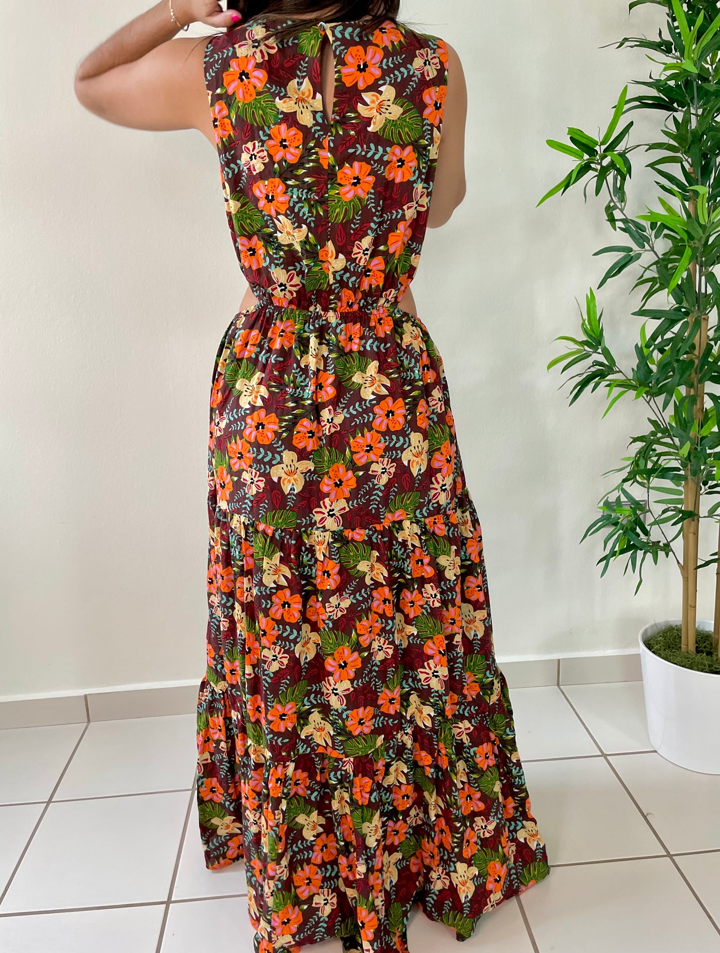 BROWN DRESS