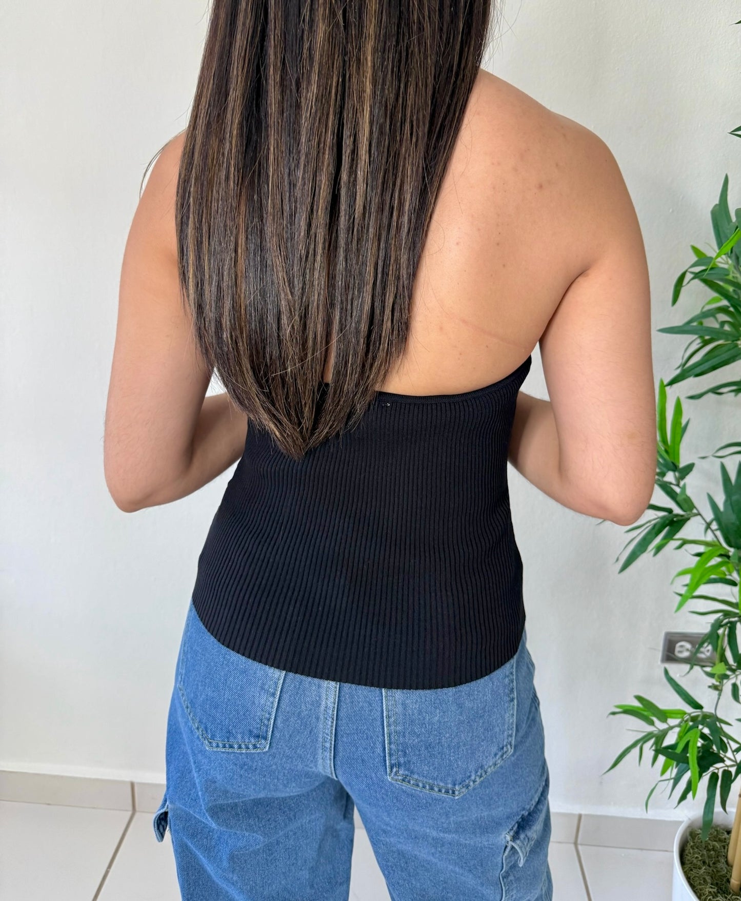 HALTER BLACK TOP