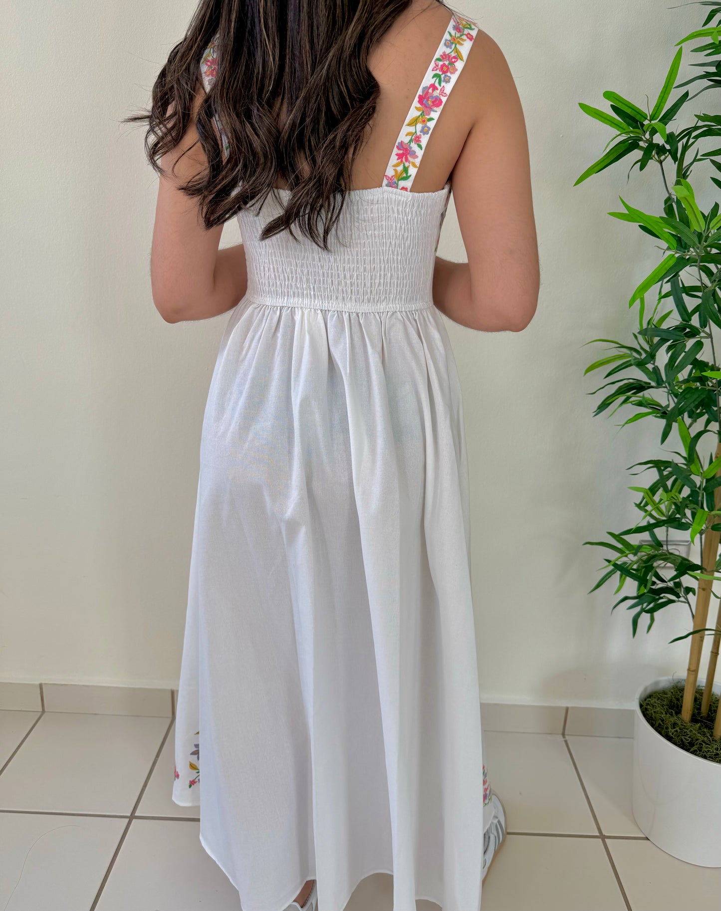 EMBROIDERED MIDI DRESS