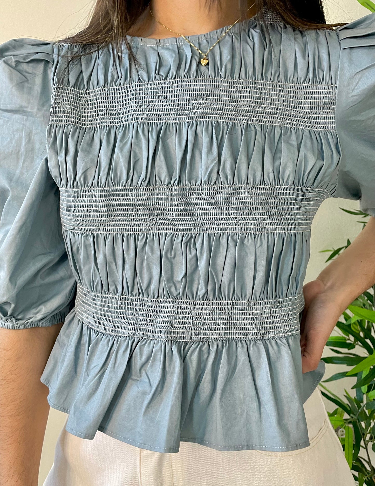BLUE TOP