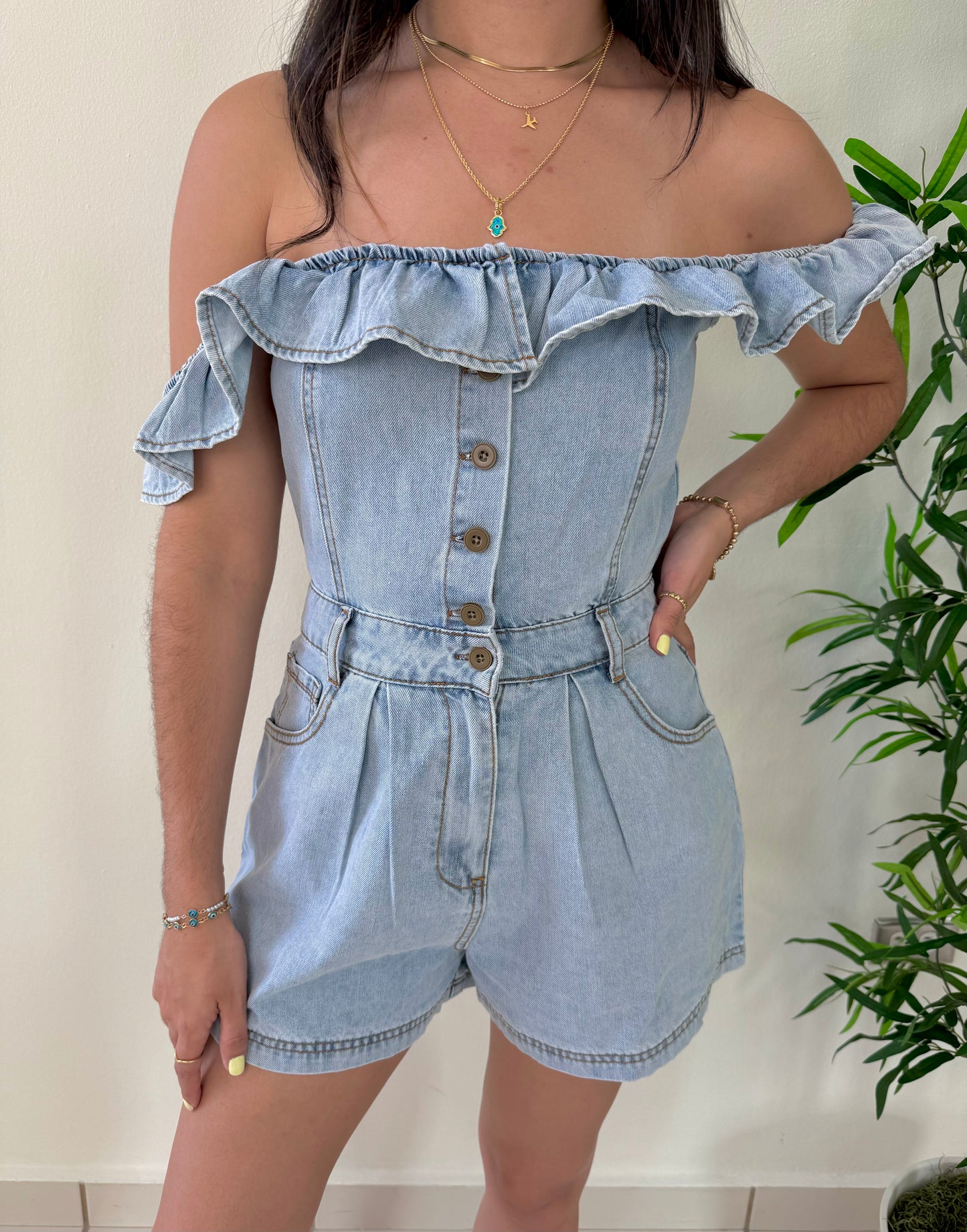 OFF SHOULDER DENIM ROMPER