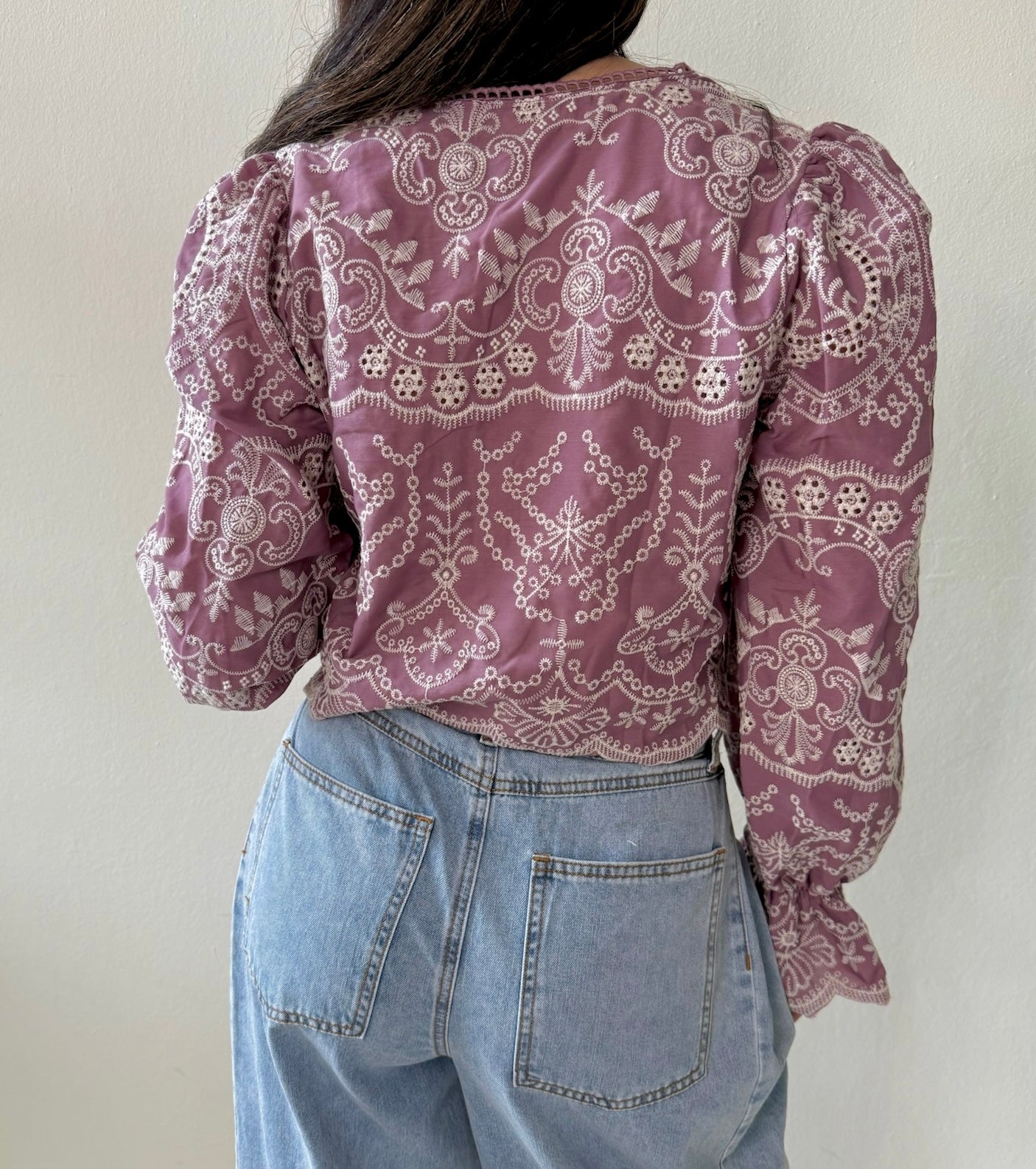 FRONT TIE TOP