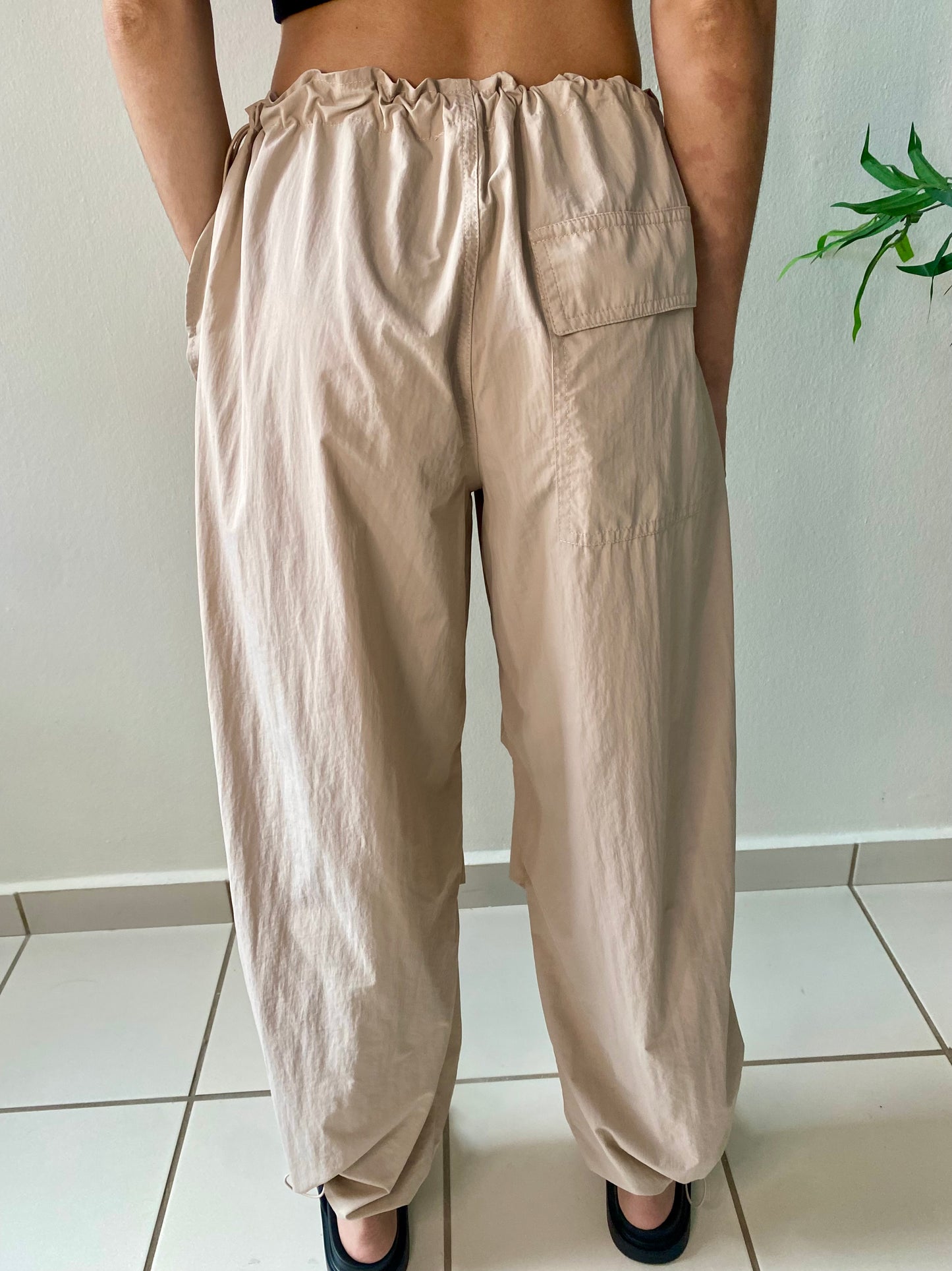 PARACHUTE PANTS