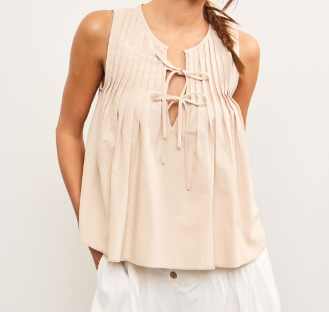 VNECK TOP