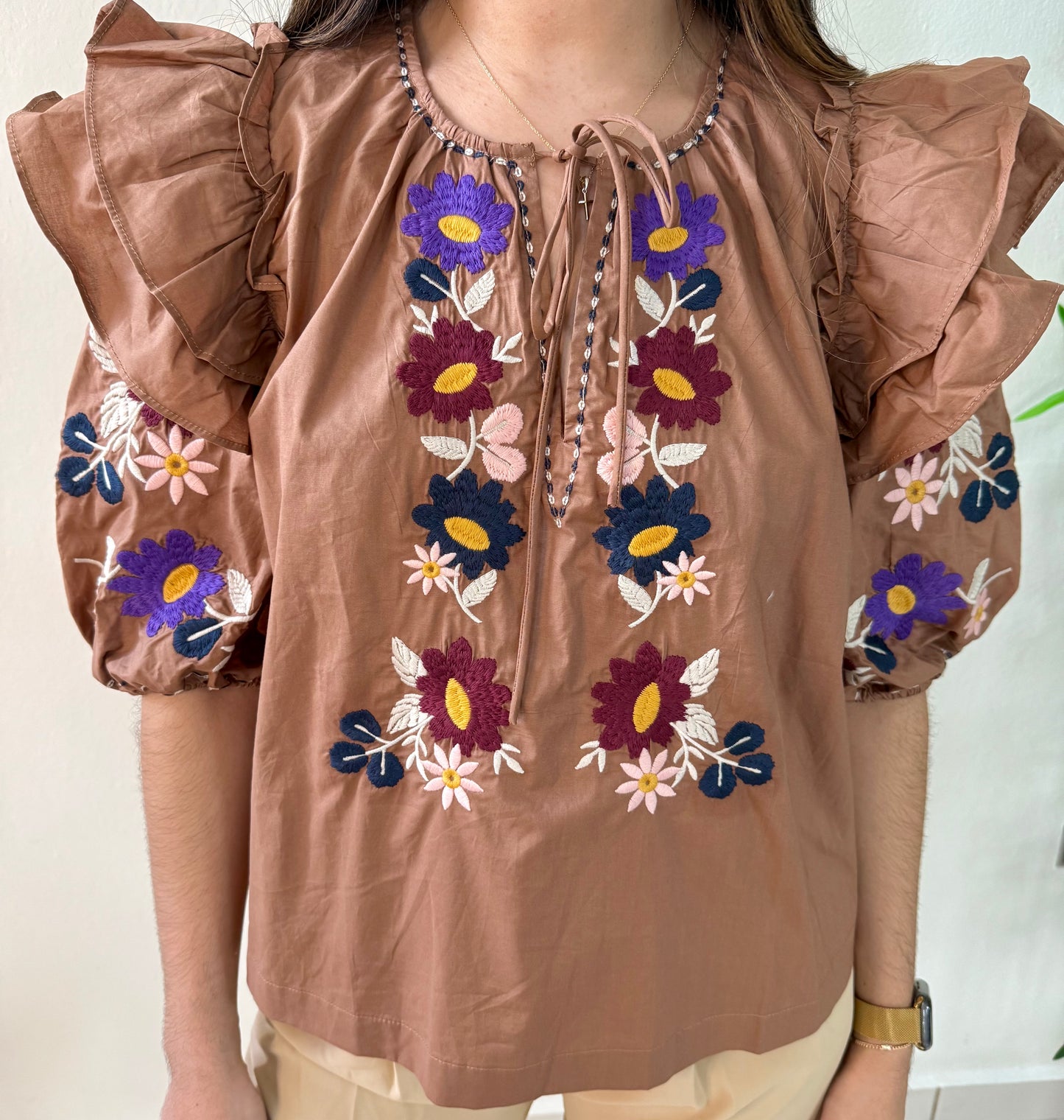 BROWN RUFFLE BLOUSE